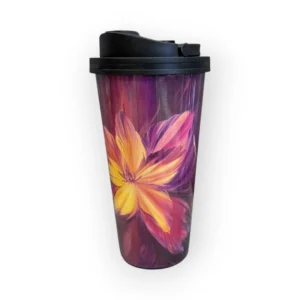 Termo krūze “Galaktikas zieds” 480 ml ar abstraktu zieda gleznas motīvu kosmiskos zilajos, violetajos un sudrabainos toņos. Elis.Artworks dizains.