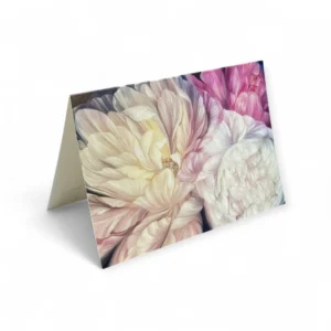 Atverama apsveikuma kartīte 10x15 cm formātā ar ziedu gleznas motīvu elegantos un harmoniskos toņos. Elis.Artworks dizains svētkiem