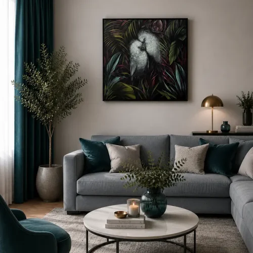 Eļļas glezna ar baltiem papagaiļiem un eksotisku tropu lapotni. Elis.Artworks.